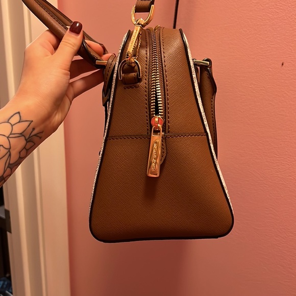 Micheal Kors  brown/cream purse - Picture 2 of 6